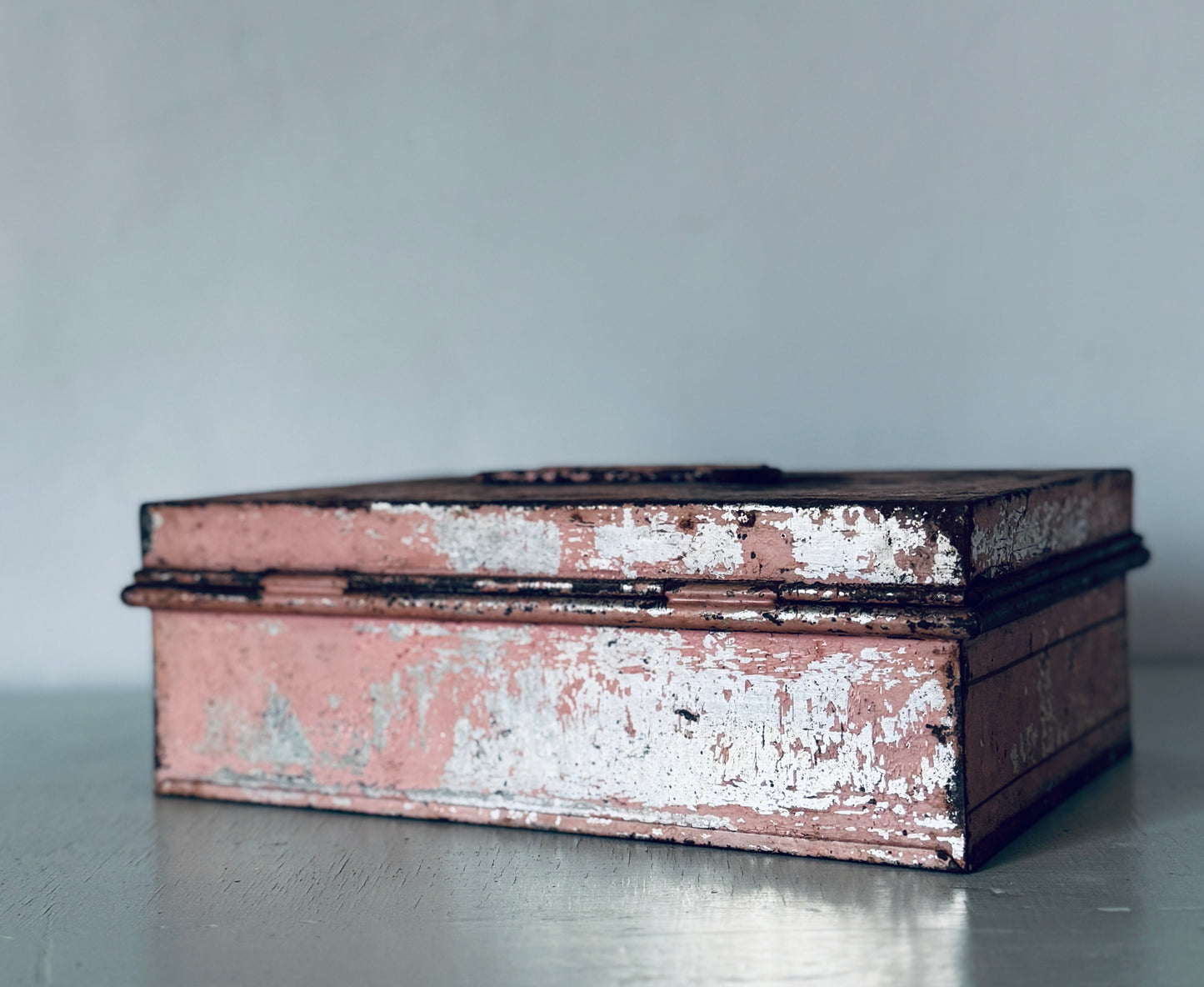 Vintage Tin Kreamer Box