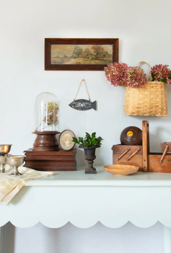 Small vintage Cast Iron Garden Urn Planter